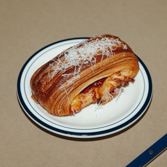 辣肉腸披薩可頌